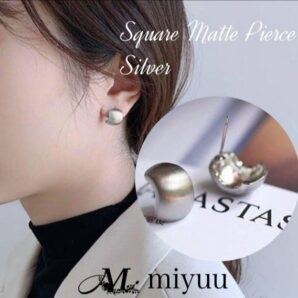 ピアス レディース シンプル シルバー シルバーピアス マット スクエア 大人 仕事用 おしゃれ オフィス 大人 可愛い プレゼント 豆ピアス