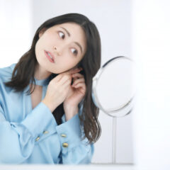 イヤーカフをおしゃれに付けるには？コツを掴んで使いこなそう！