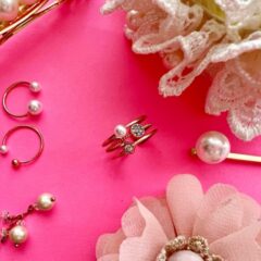 イヤーカフは歴史のあるアクセサリー！気になる起源について解説