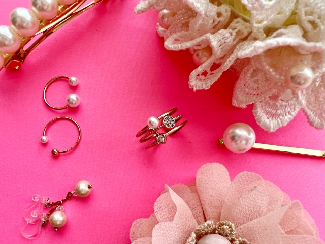 歴史あるイヤーカフ